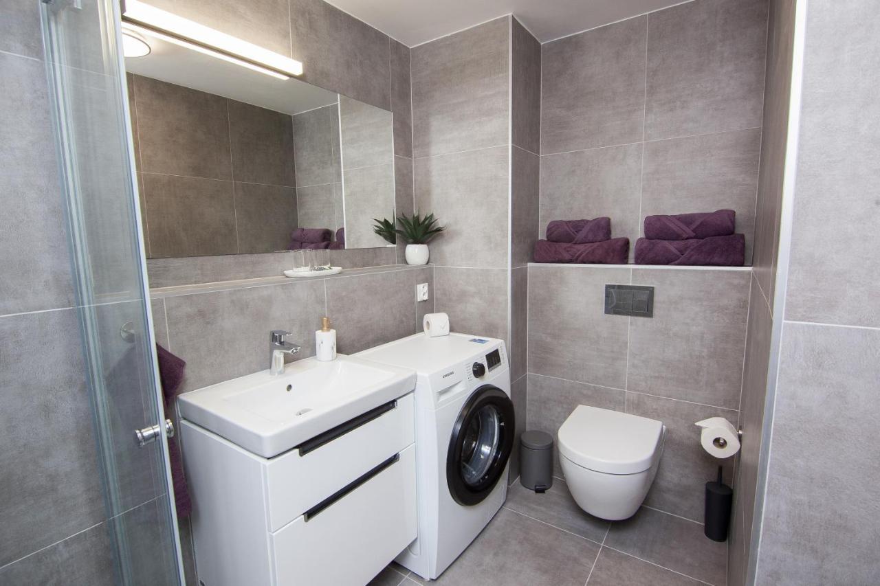Apartmany Viviena Brno Bagian luar foto